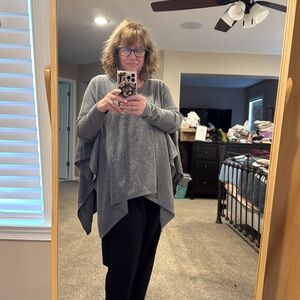 InCashmere 100% cashmere Crewneck Sweater Topper Grey Pointell LARGE Oversize